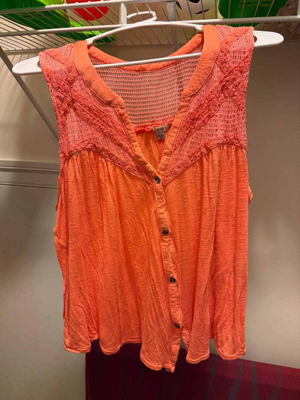 Ecote Coral Orange Crochet Yoke Button-Front Camisole